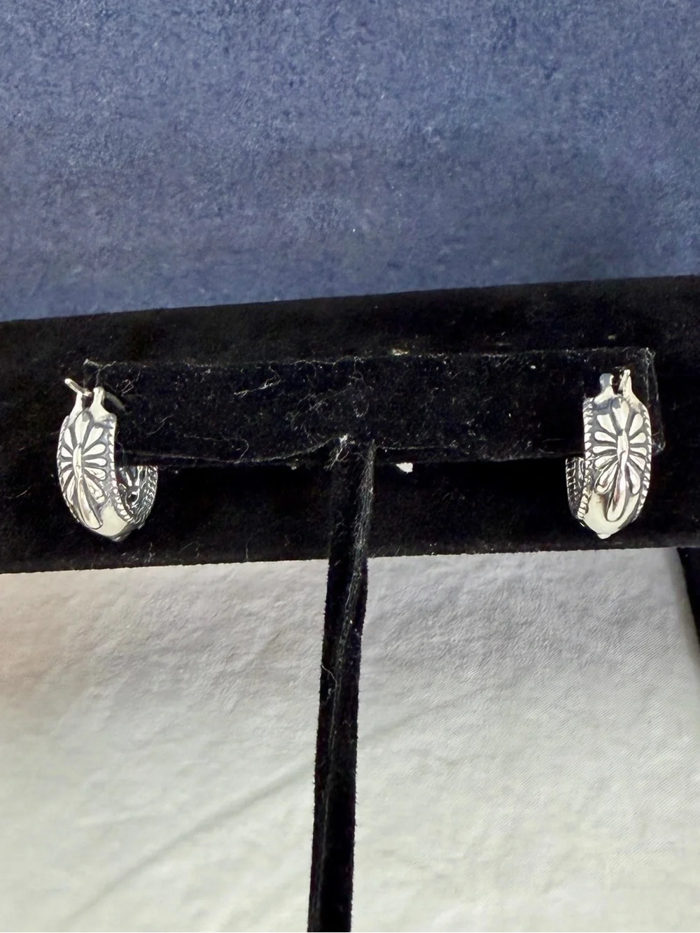 CAROLYN POLLACK American West Sterling Silver Turquoise Hoop Huggie Earrings